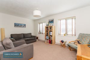 Sitting Room- click for photo gallery